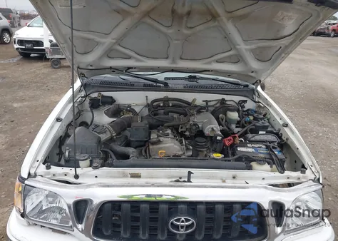 2001 Toyota Tacoma из США, поврежденный, VIN 5TEPM62N81Z723613